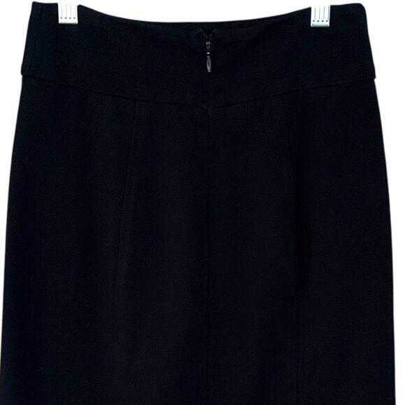 BCBGMaxazria Black Skirt High-Rise Stretch Back Zip Size Small - Picture 4 of 10